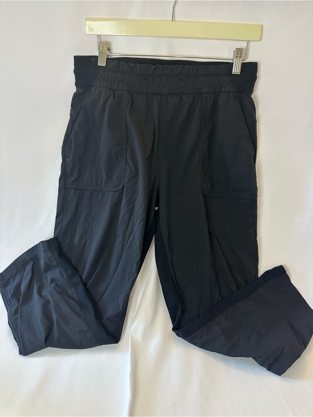 Lululemon Dance Studio Cropped Active Athletic Pants *25" in Black size 10